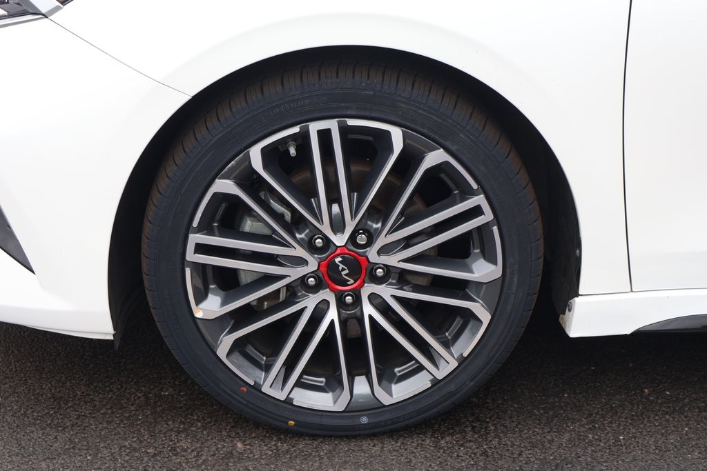 Thumbnail: 2023 Kia Forte - 12