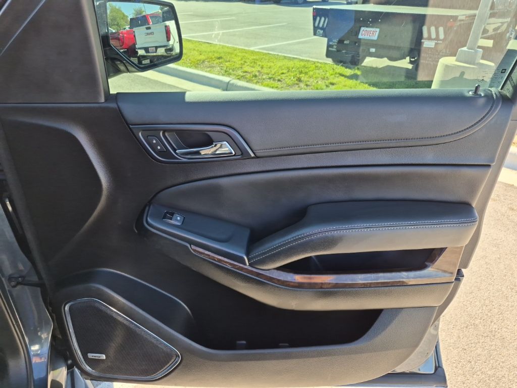 Used Car 2019 Chevrolet Suburban  Lt For Sale Under $20,000 In Austin, Texas