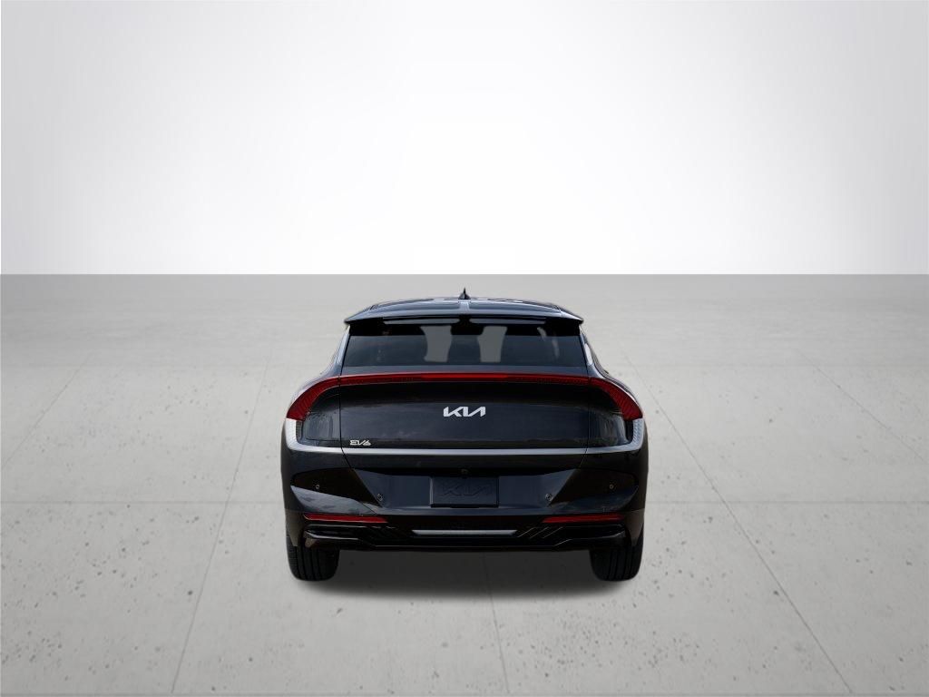 2026 Kia EV6 Wind