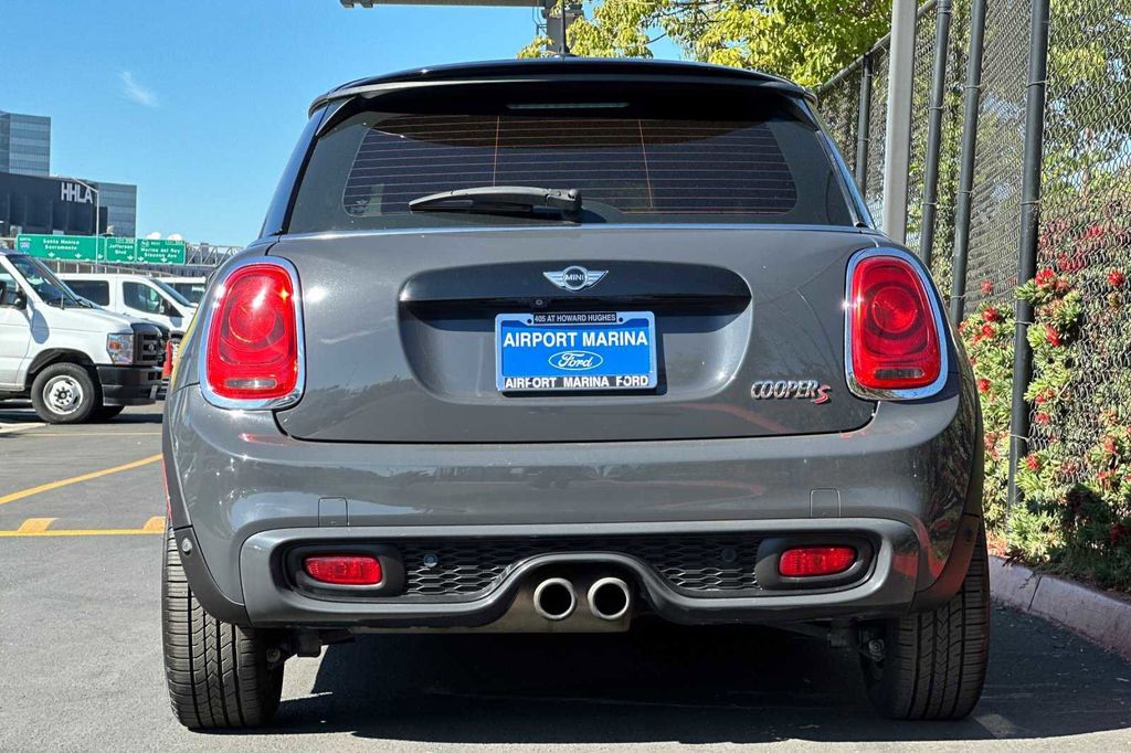 2017 MINI Cooper S Base 7