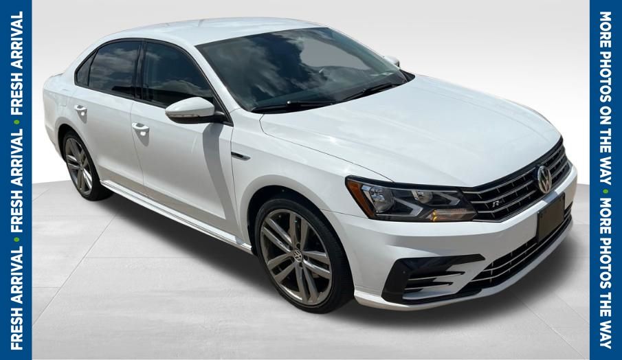 White 2018 Volkswagen Passat Sedan Front-Wheel Drive 6-Speed Automatic