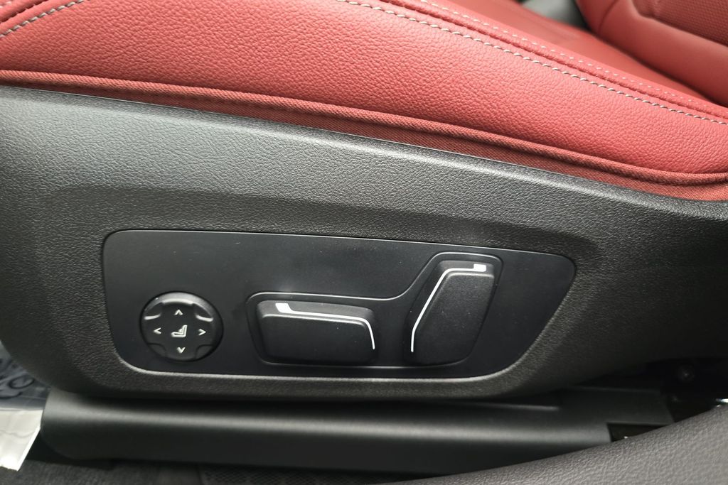 2025 Bmw 330i xDrive photo 12