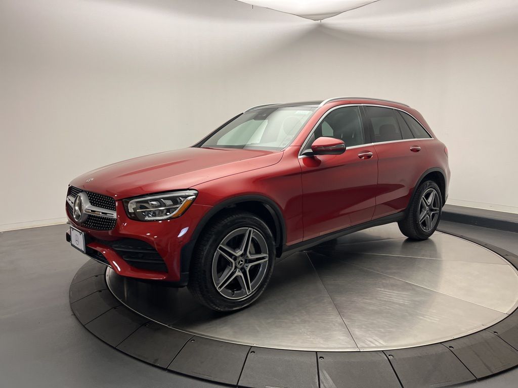Thumbnail: 2022 Mercedes-Benz GLC - 3
