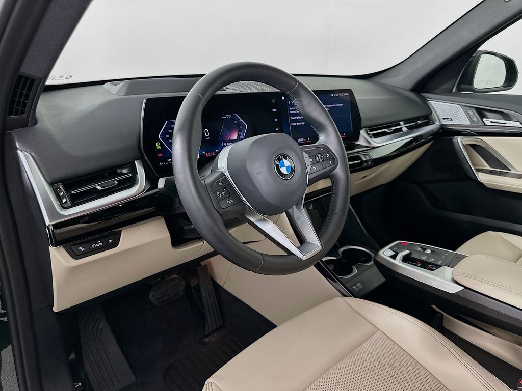 Thumbnail: 2023 BMW X1 - 9