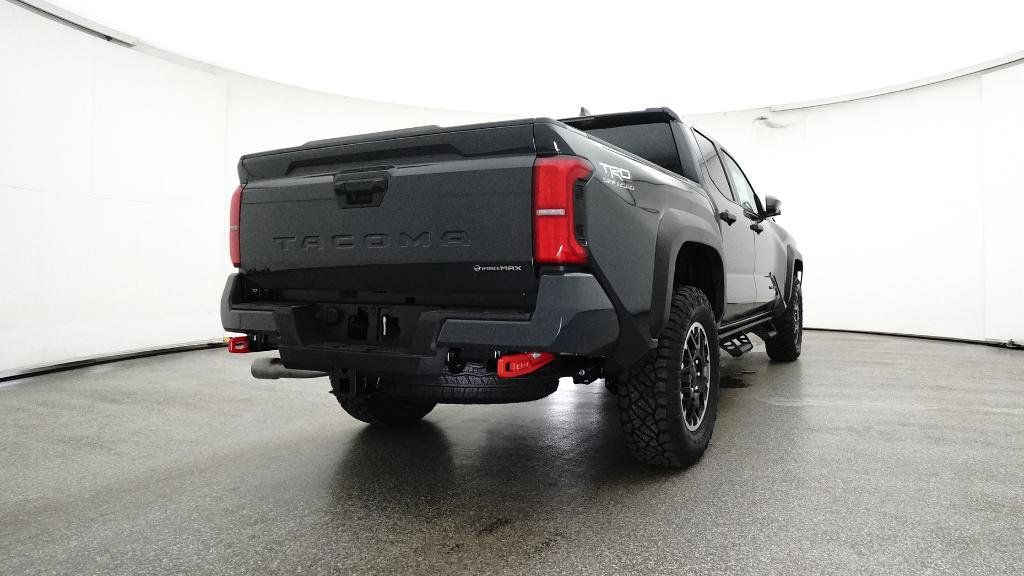 2025 Toyota Tacoma TRD Off-Road 4