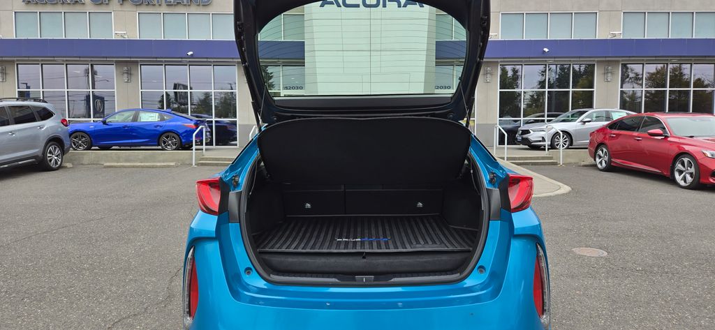 2017 Toyota Prius Prime Plus