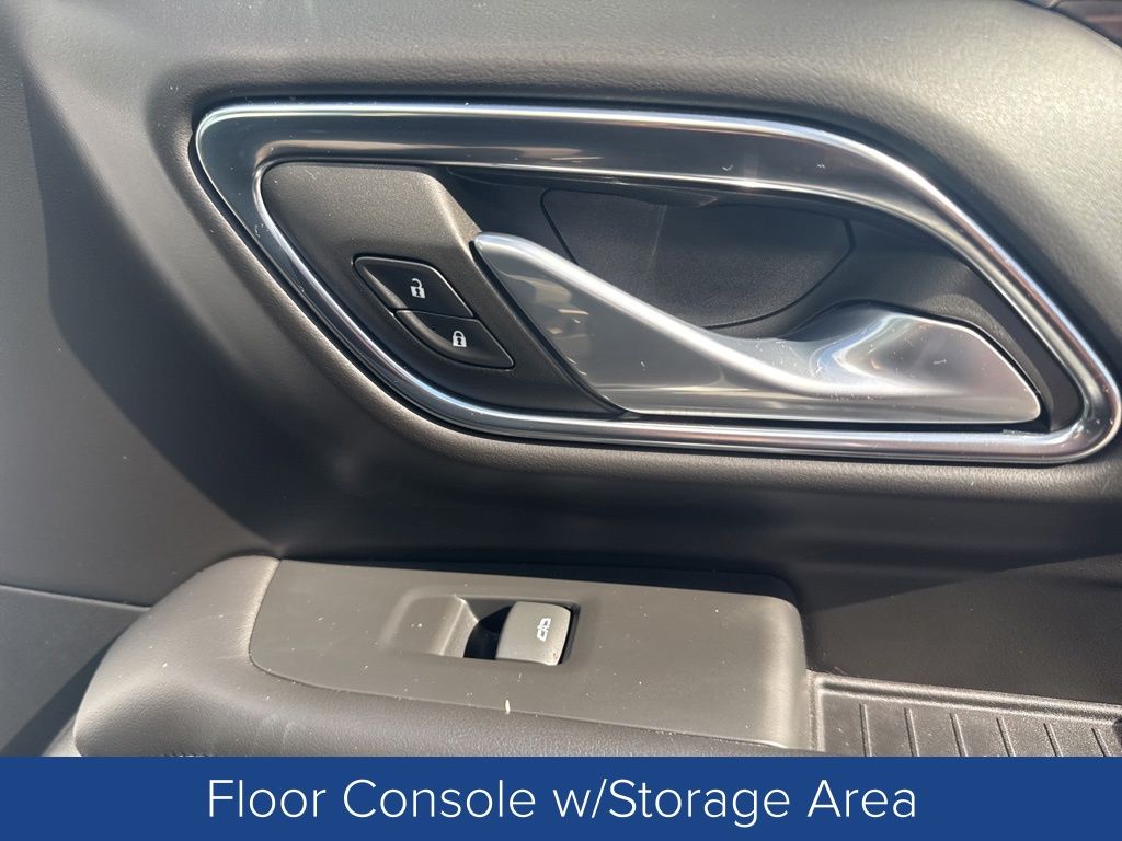 2023 Chevrolet Suburban 2WD LS