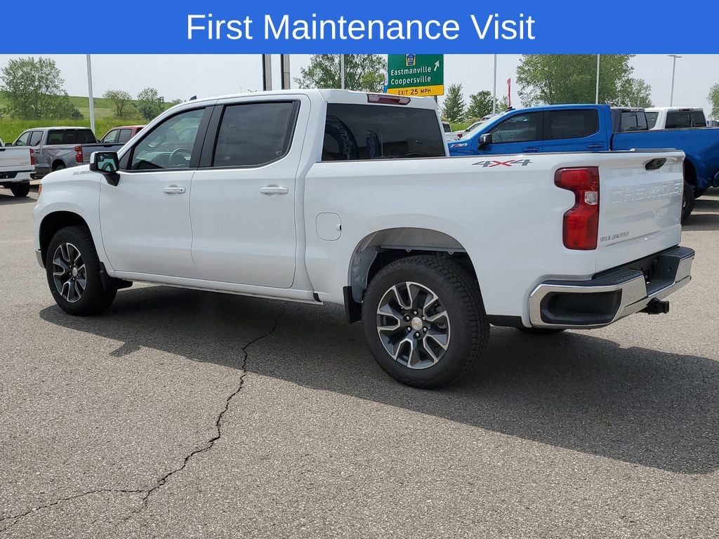 2024 Chevrolet Silverado 1500 LT 3