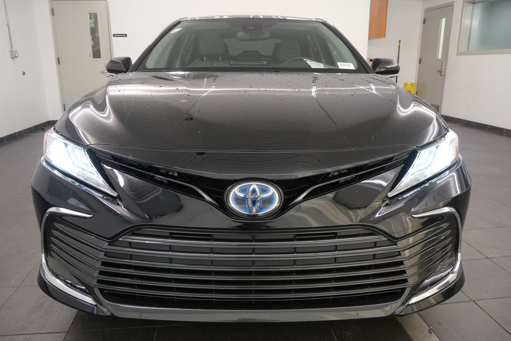 2024 Toyota Camry XLE 9