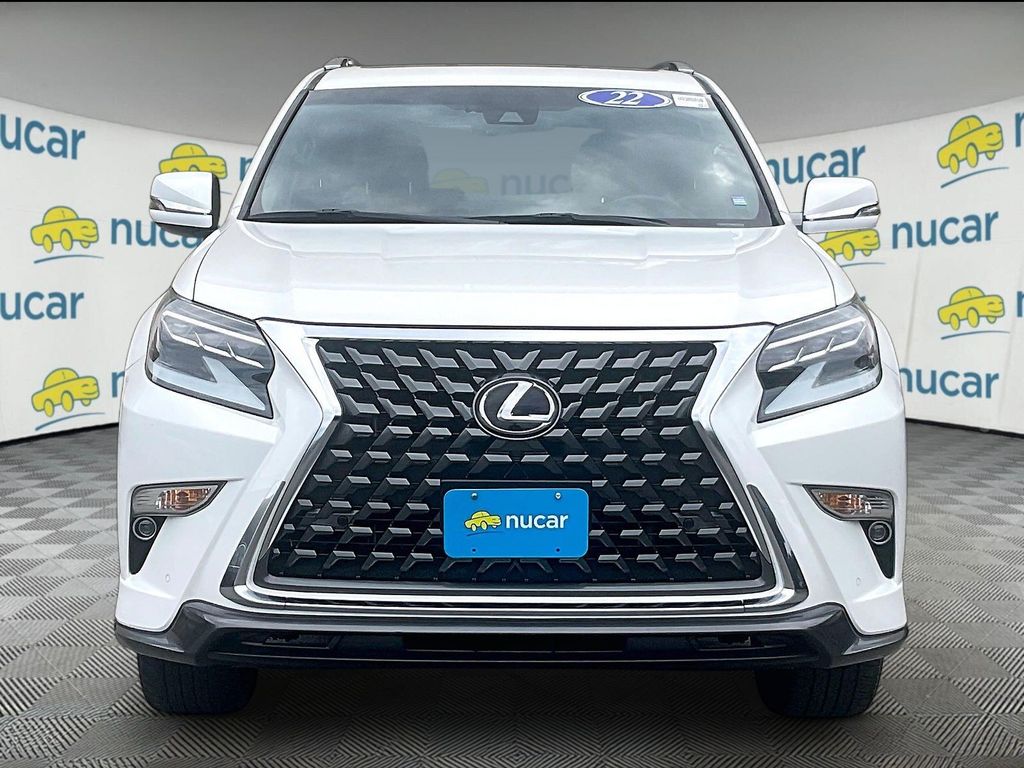 2022 Lexus GX — photo 2