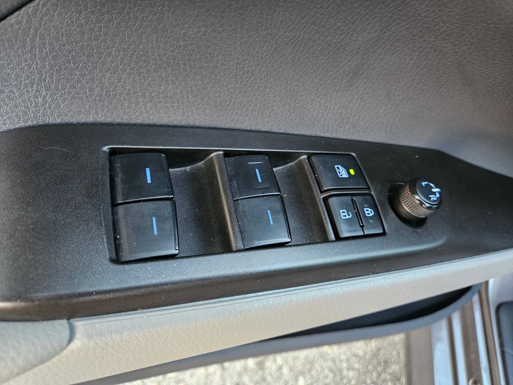 2023 Toyota Camry LE 17