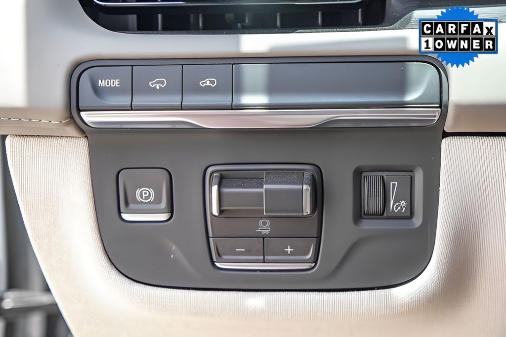 Used Car 2024 Cadillac Escalade  Sport Platinum For Sale Under $100,000 In Austin, Texas