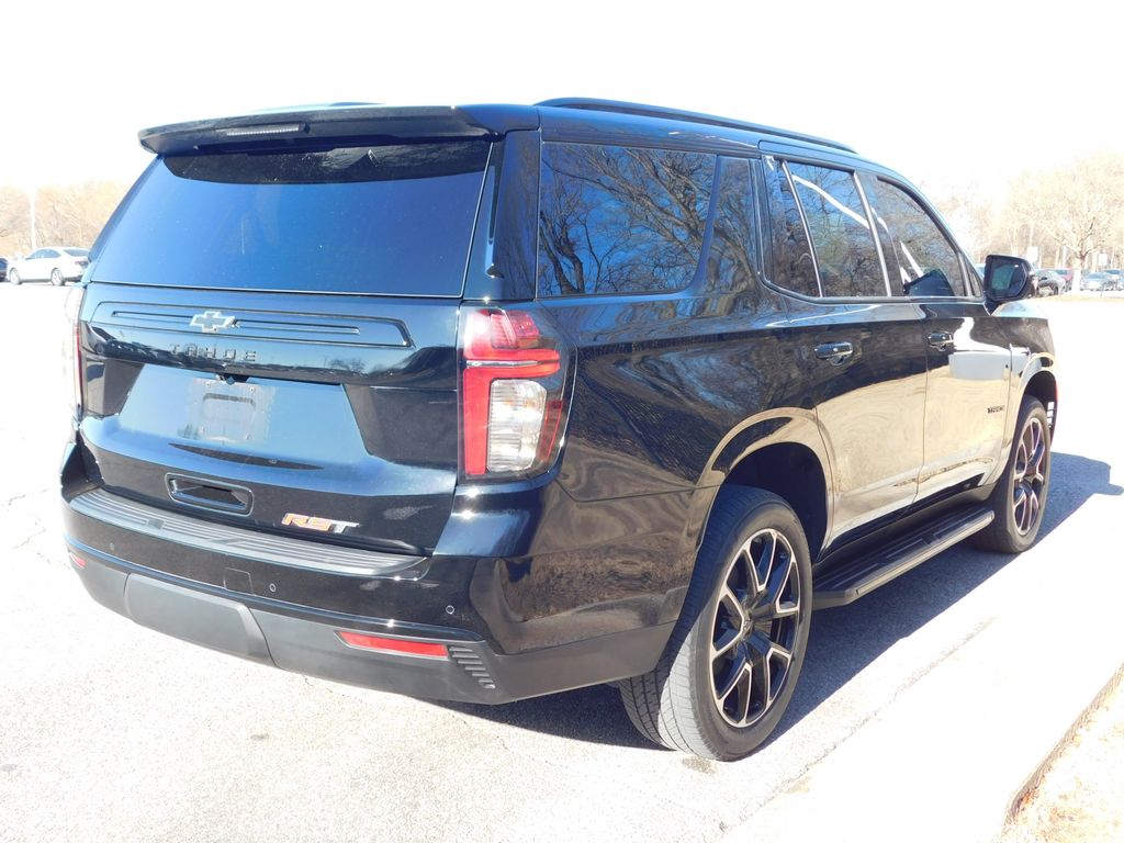 Thumbnail: 2023 Chevrolet Tahoe - 4