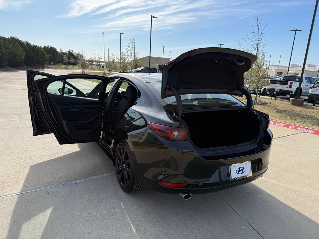 Thumbnail: 2024 Mazda Mazda3 - 24