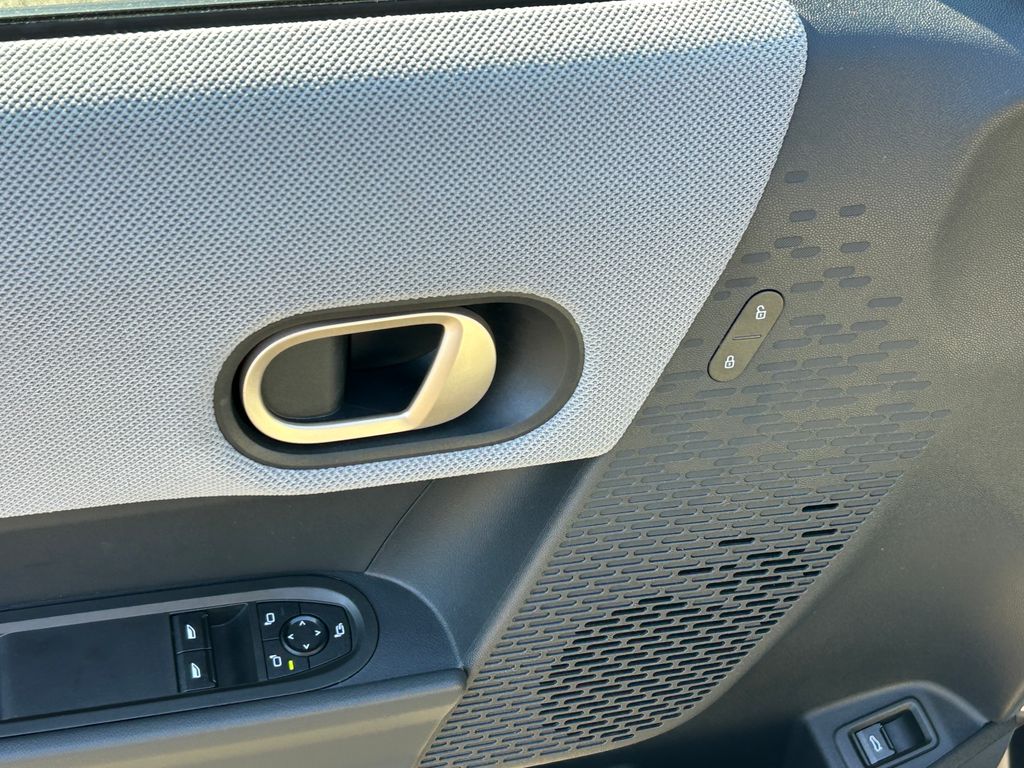 Thumbnail: 2025 MINI Cooper - 12