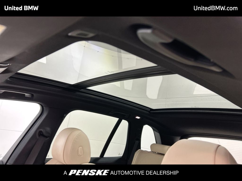 Thumbnail: 2021 BMW X5 - 20