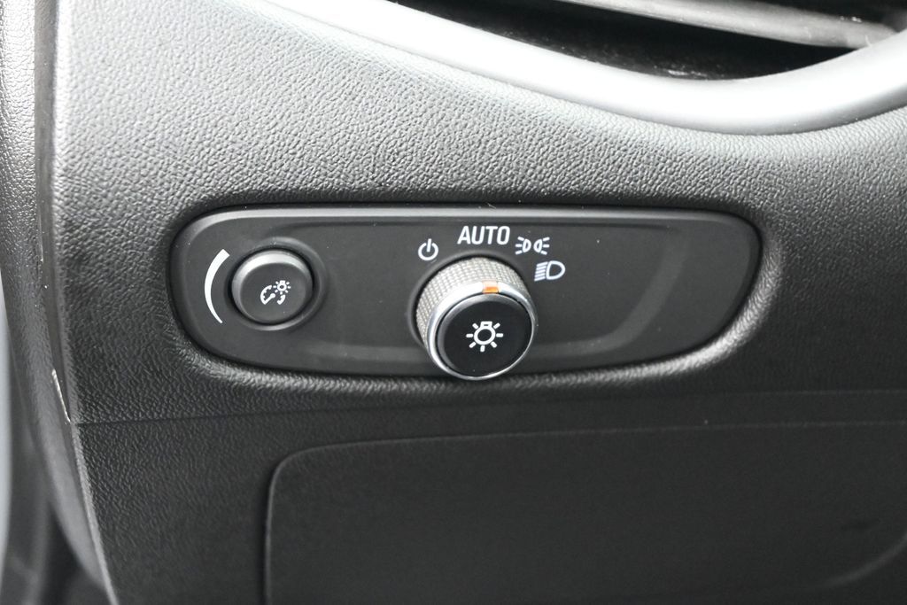 Used 2024 Sterling Gray Metallic Chevrolet LT image 16