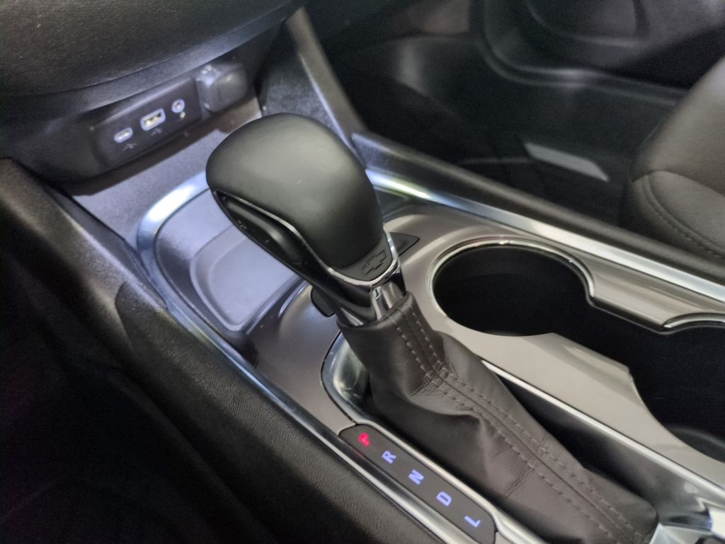 Used 2025 Chevrolet Malibu LT For Sale in Fort Wayne, IN