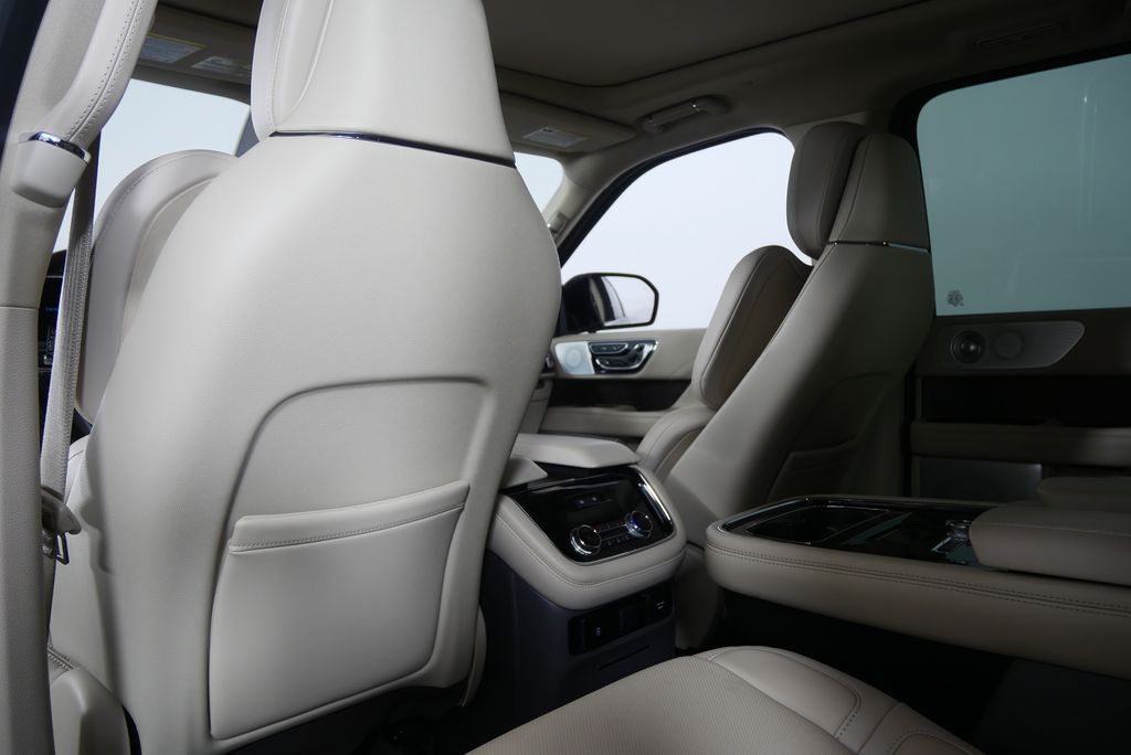 2020 Lincoln Navigator Reserve 22