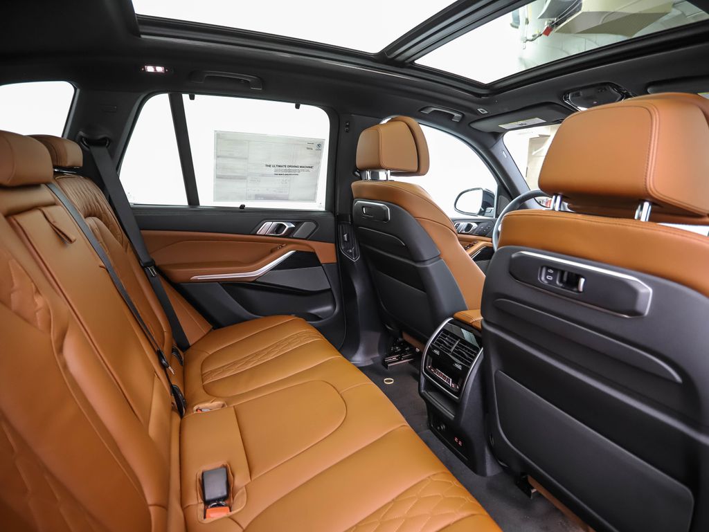 Thumbnail: 2026 BMW X5 - 26