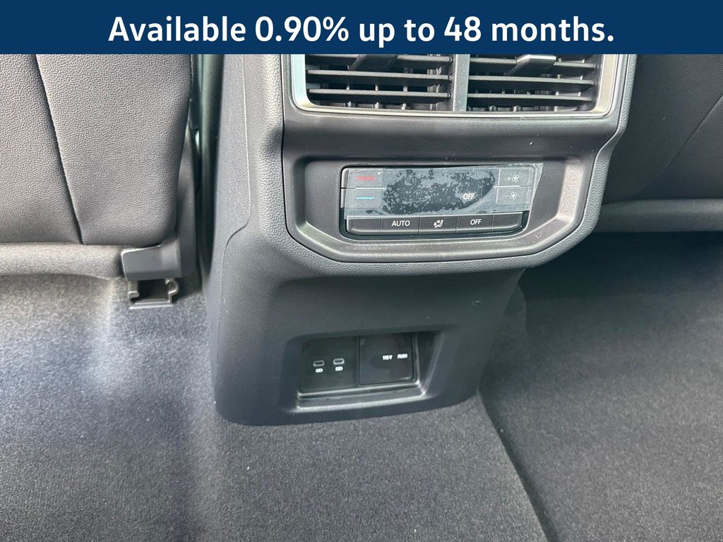 New 2026 Pure Gray Volkswagen 2.0T SE w/Technology image 10