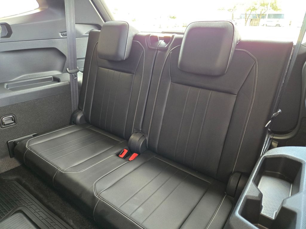 Used 2024 Volkswagen Tiguan SUV