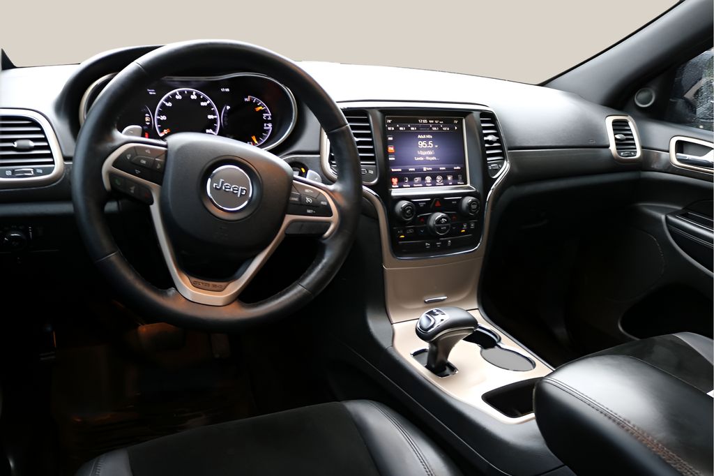Used Car 2015 Jeep Grand Cherokee  Altitude For Sale Under $15,000 In Austin, Texas
