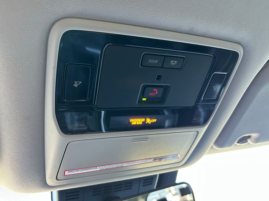 Thumbnail: 2024 Toyota Grand Highlander - 32