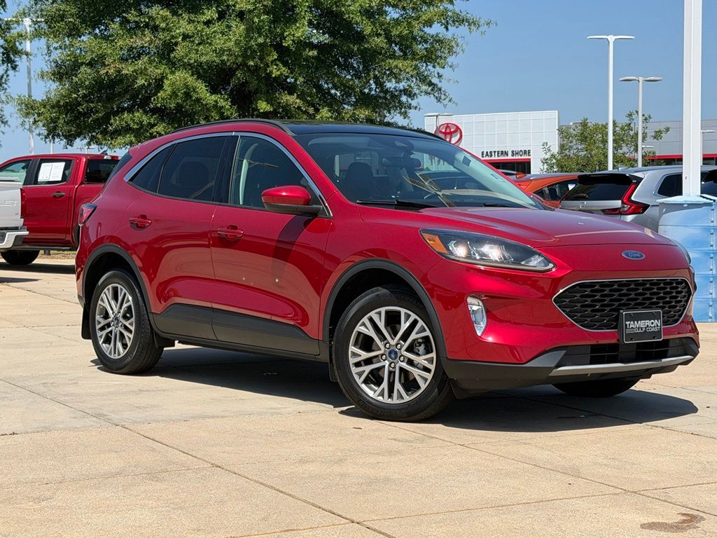 Red Metallic 2022 Ford Escape SUV / Crossover All-Wheel Drive 8-Speed Automatic