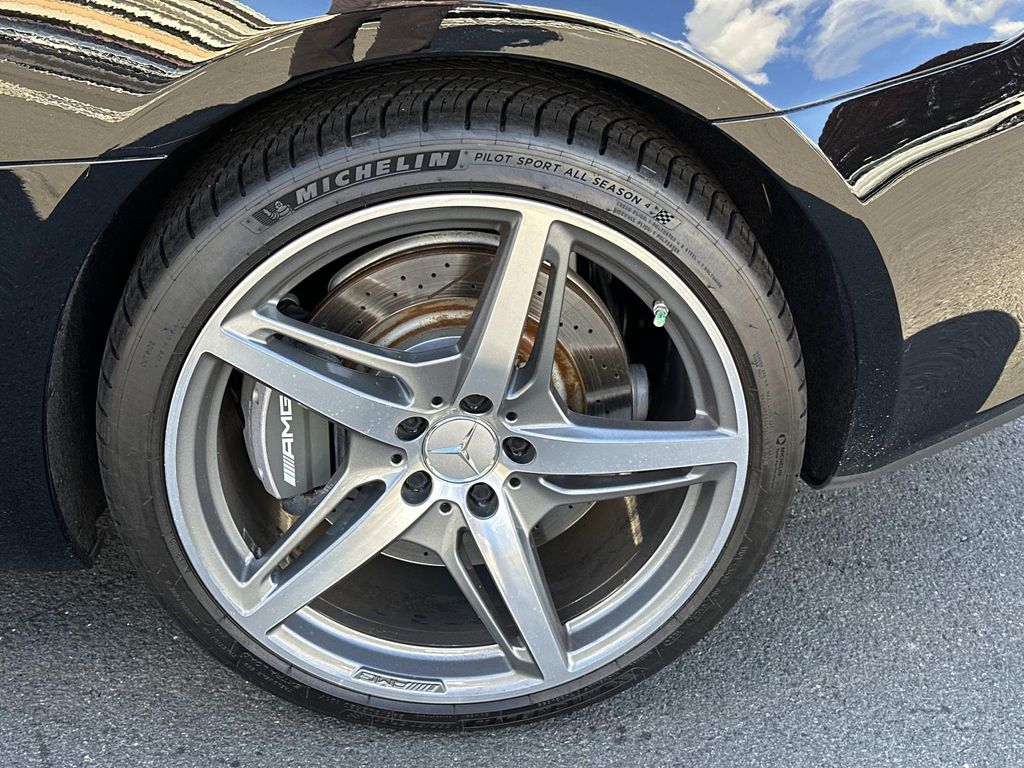 Thumbnail: 2017 Mercedes-Benz AMG GT - 15