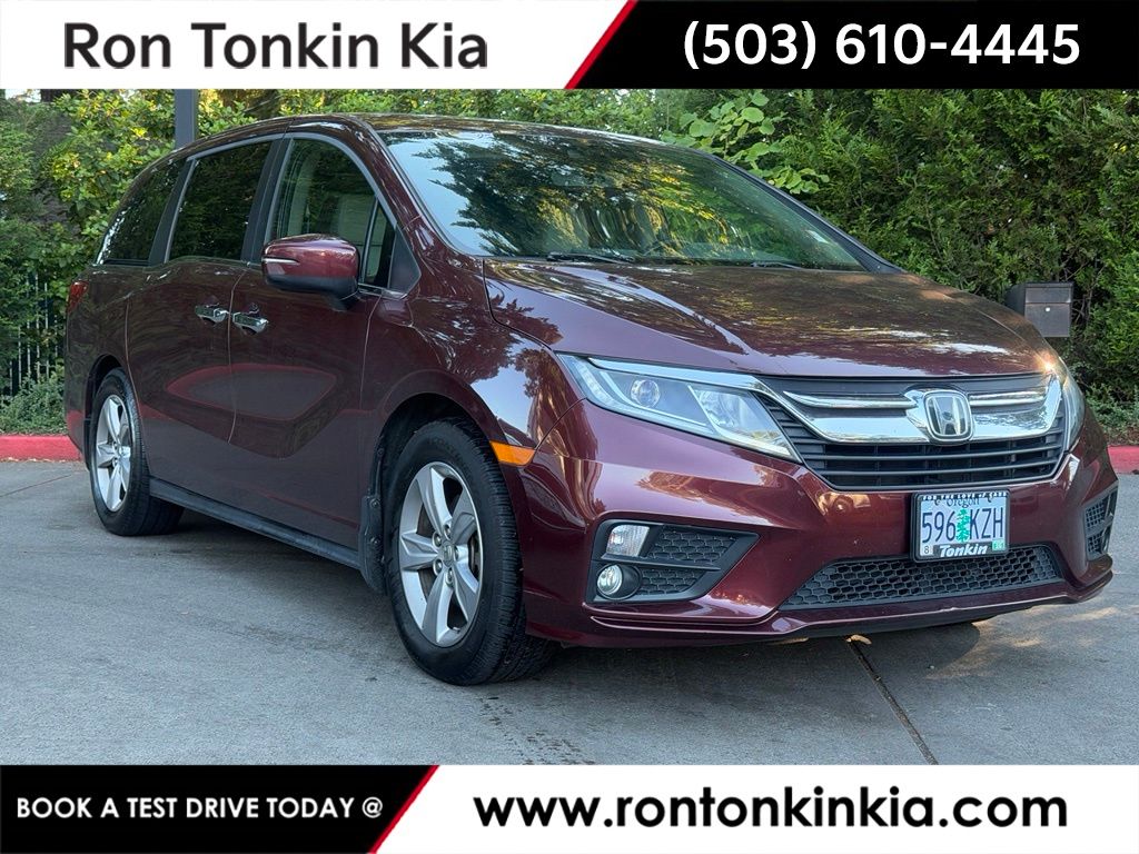 Red (Deep Scarlet Pearl) 2018 Honda Odyssey Minivan Front-Wheel Drive 9-Speed Automatic