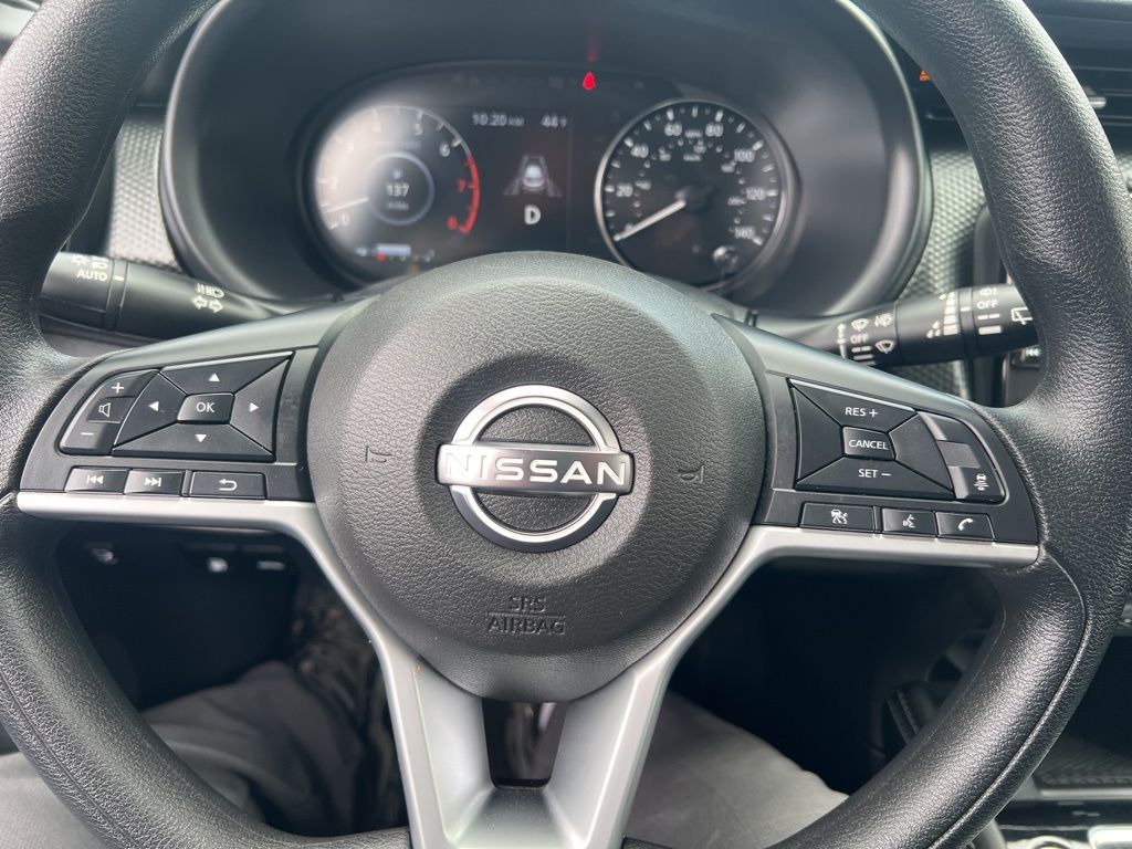 2022 Nissan Kicks SV photo