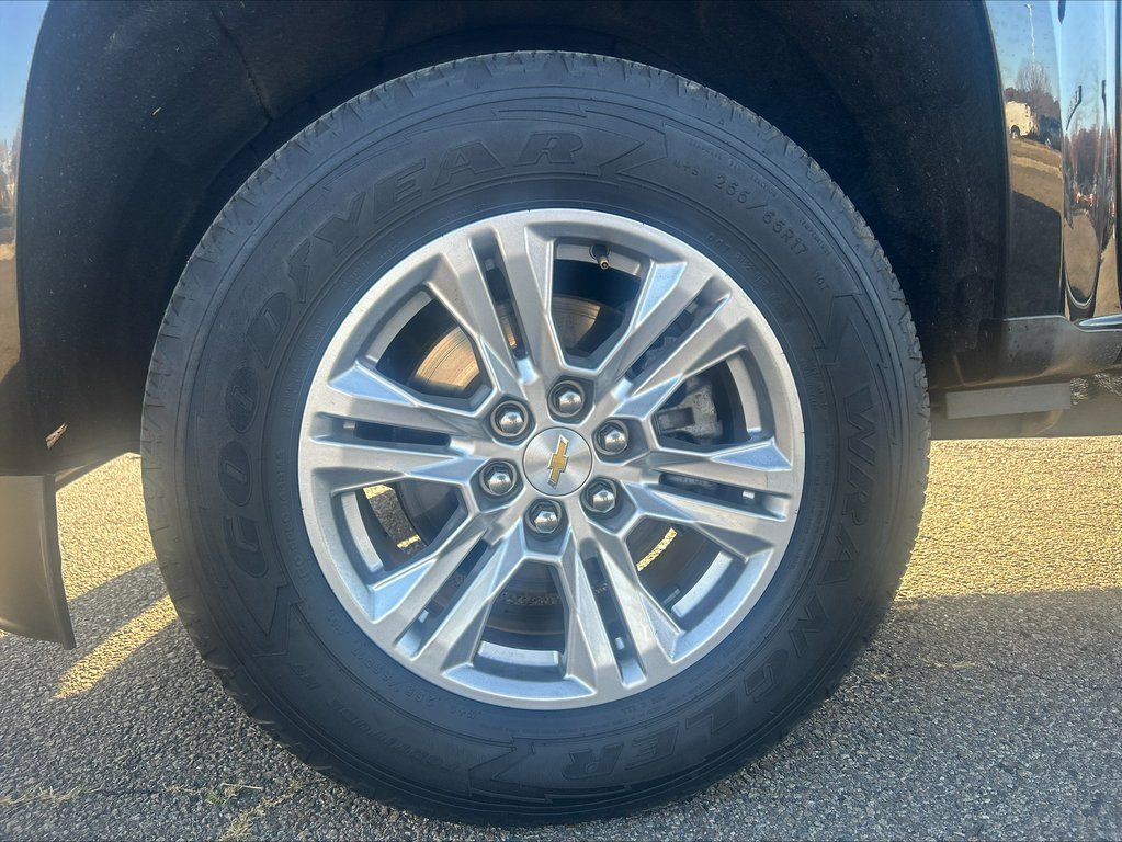 2021 Chevrolet Colorado LT 16