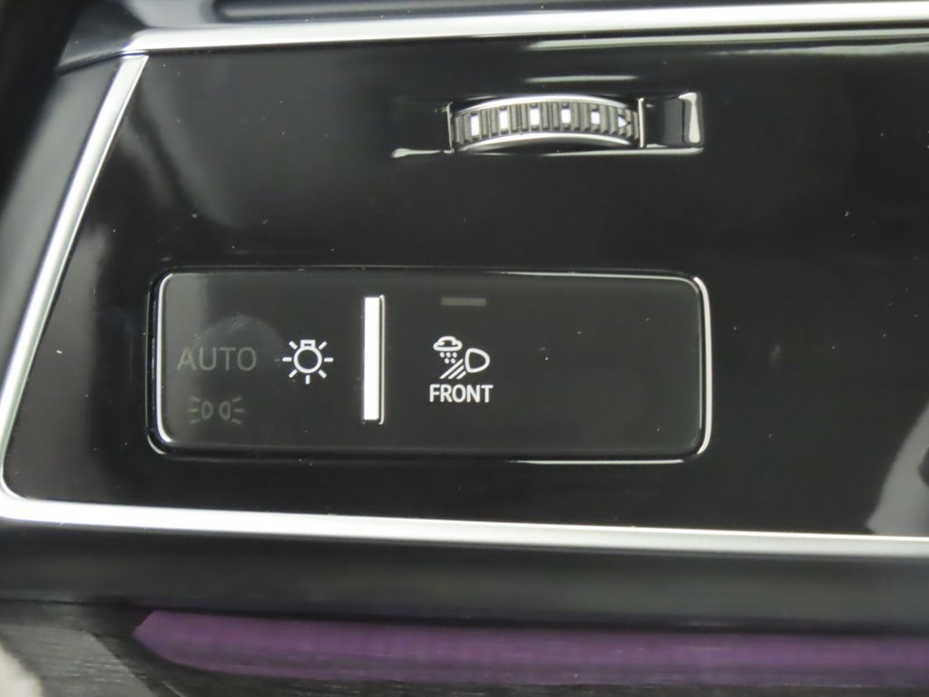 Thumbnail: 2025 Audi Q7 - 18