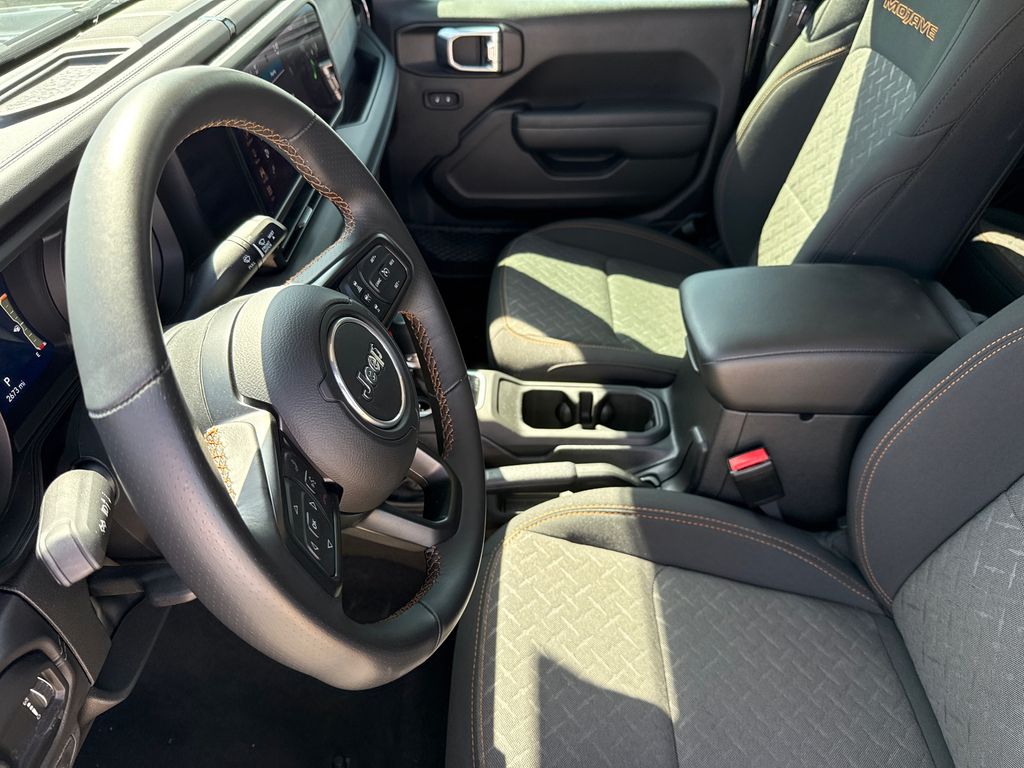 Used 2025 Jeep Gladiator Truck