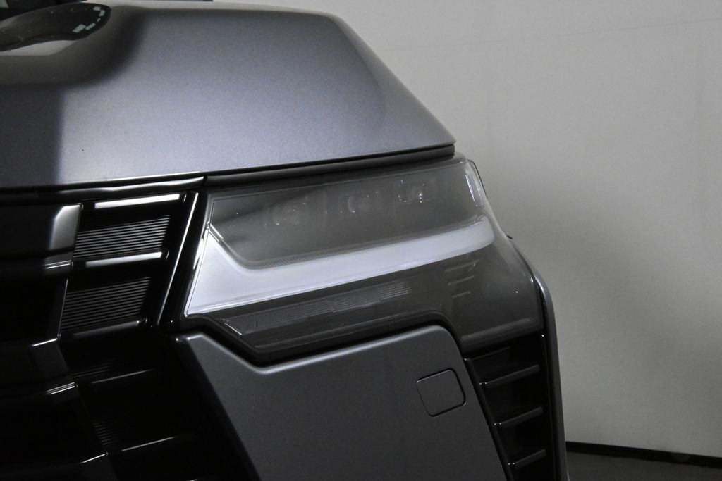 Thumbnail: 2025 Lexus GX - 11