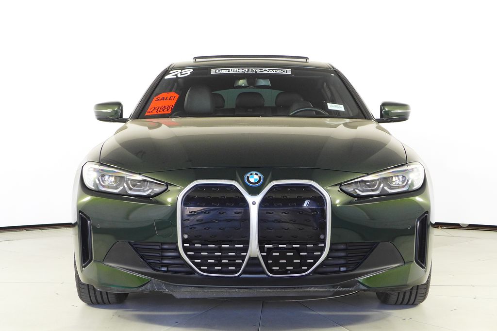 Thumbnail: 2023 BMW i4 - 3