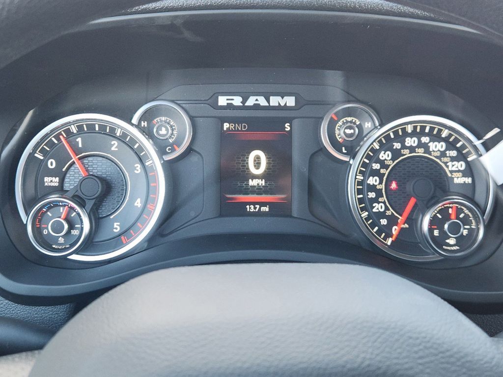 2024 Ram 2500 Tradesman 13