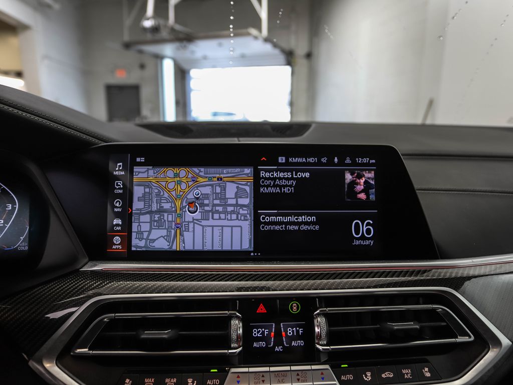 Thumbnail: 2023 BMW X5 - 15