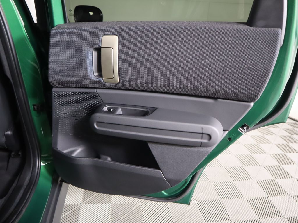 Thumbnail: 2025 MINI Cooper Countryman - 28