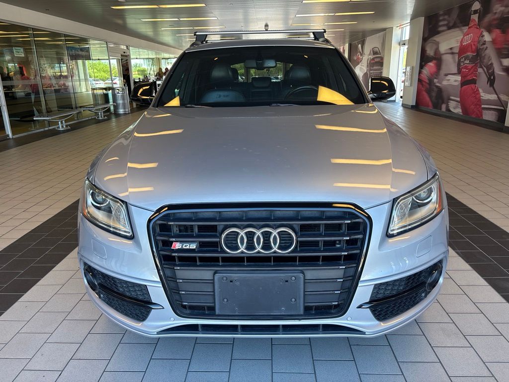 Thumbnail: 2017 Audi SQ5 - 2