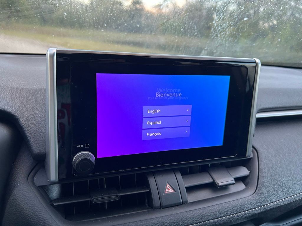 Thumbnail: 2024 Toyota RAV4 - 23