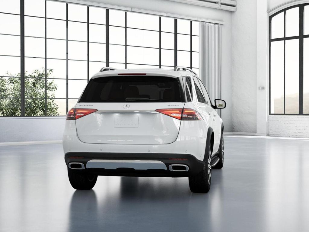 Thumbnail: 2026 Mercedes-Benz GLE - 24