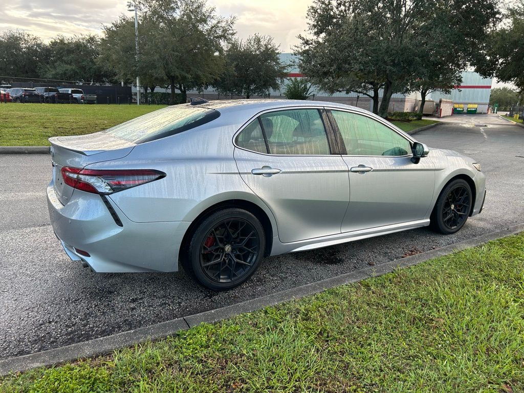 Thumbnail: 2022 Toyota Camry - 5