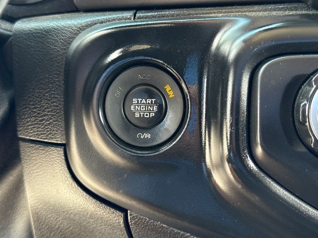 Used 2020 Jeep Wrangler SUV