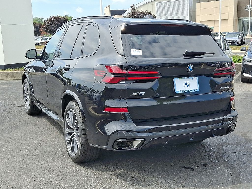 Thumbnail: 2026 BMW X5 - 3