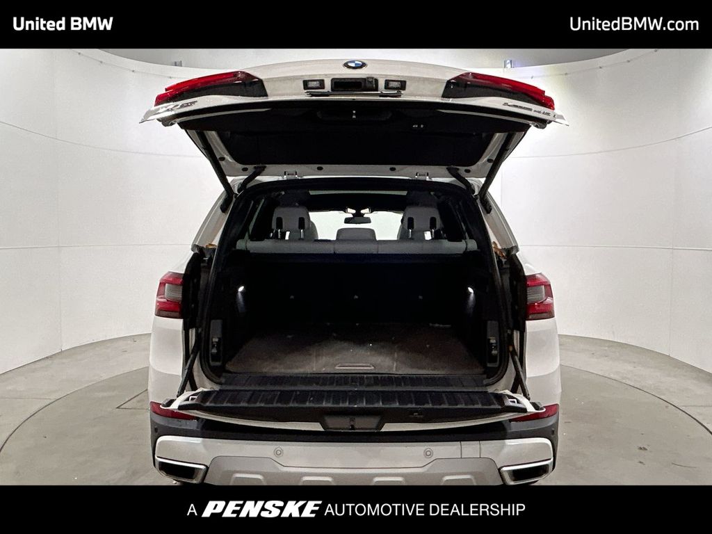 Thumbnail: 2023 BMW X5 - 22