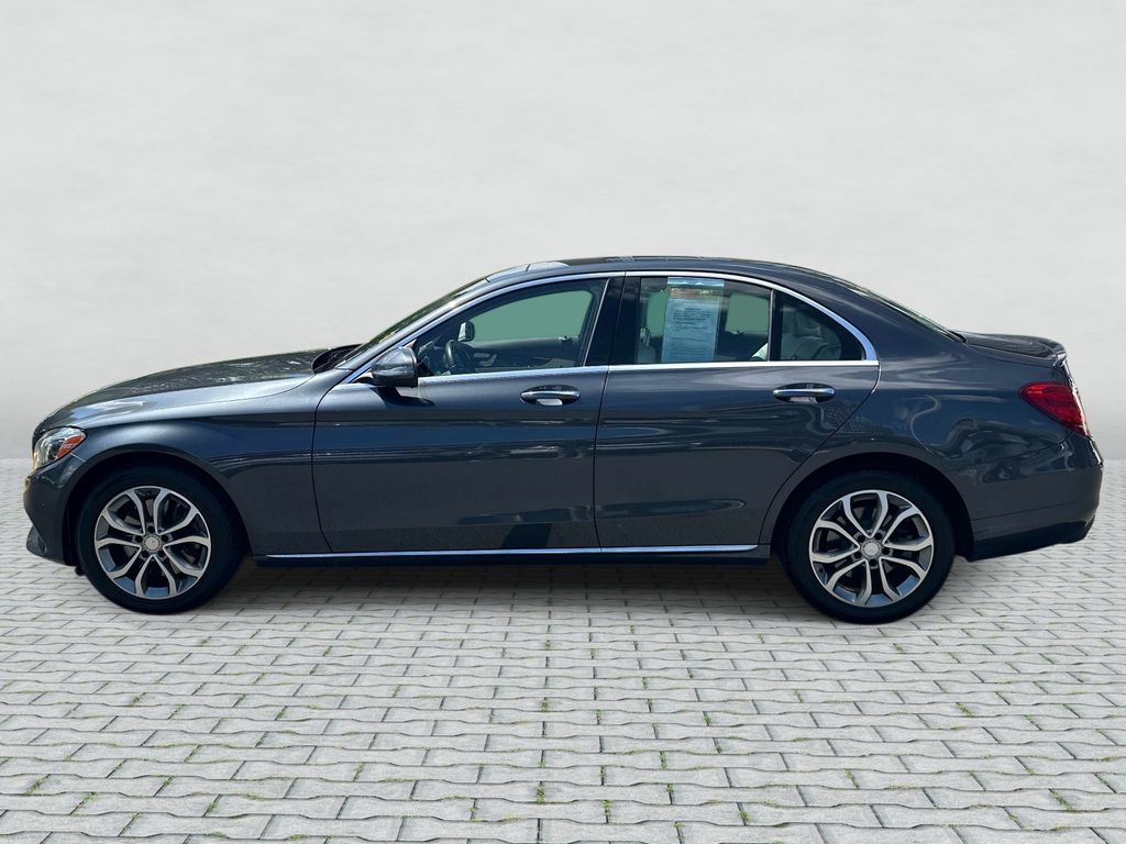 Thumbnail: 2016 Mercedes-Benz C-Class - 8