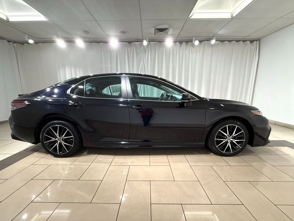 Thumbnail: 2023 Toyota Camry - 6