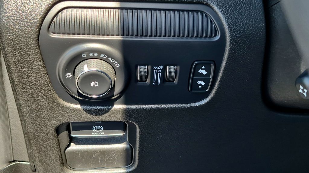 2024 Jeep Wagoneer L